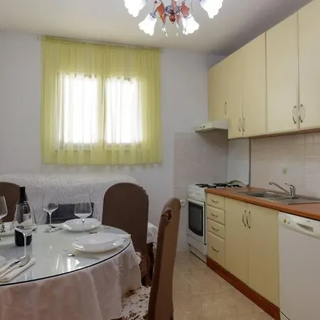 Apartman Ila * Split